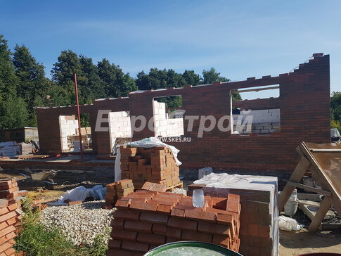 Кладка облицовочного кирпича