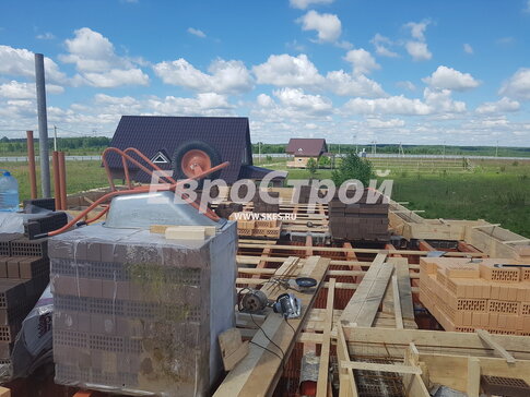 Монтаж опалубки под армопояс
